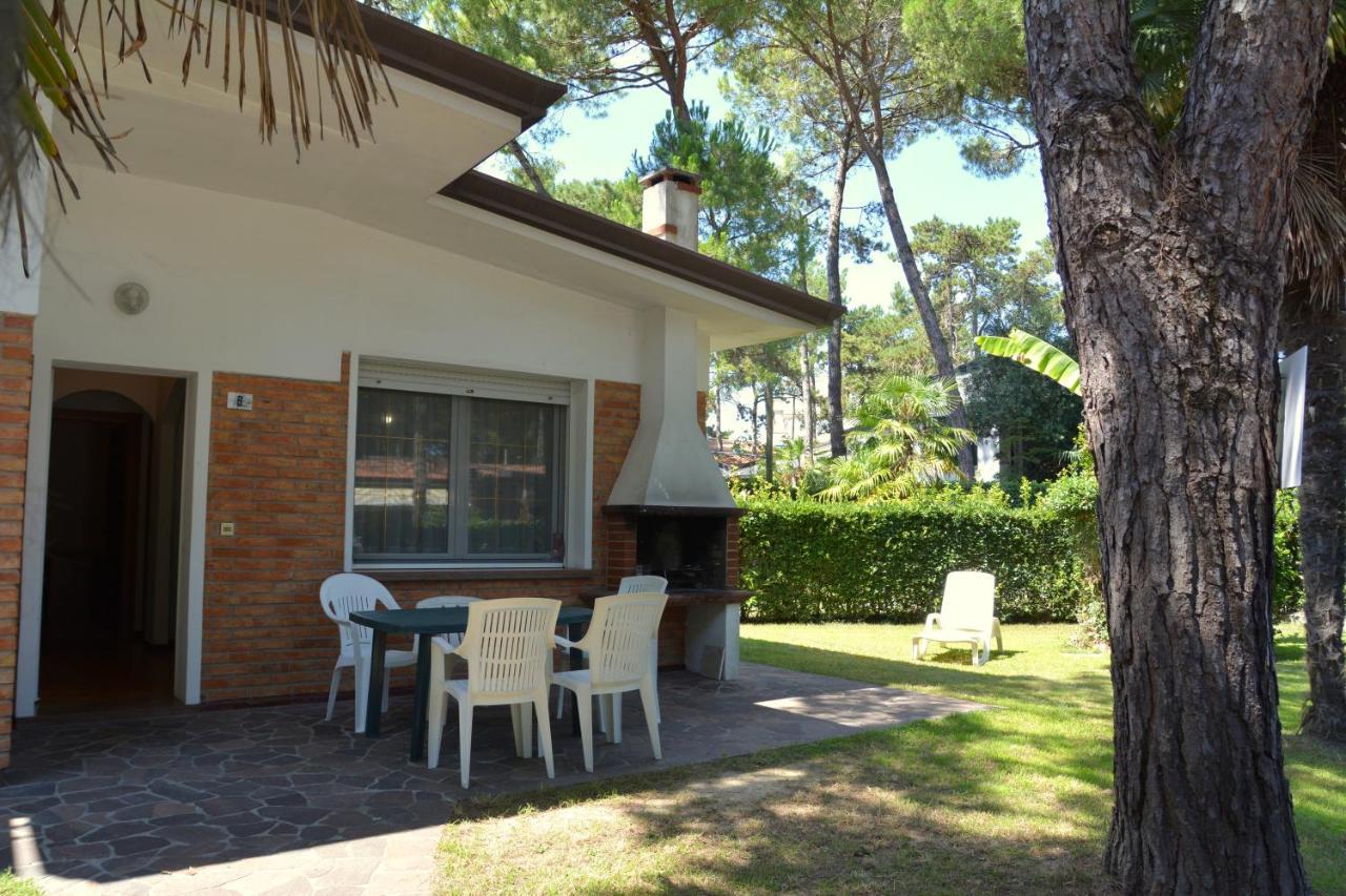 Villa A Lignano Con 2 Camere E Giardino Lignano Sabbiadoro Zewnętrze zdjęcie